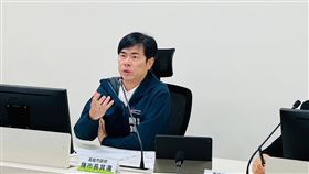 陳其邁：2025高雄「汽電脫煤」決心不變高雄市長陳其邁29日主持「高雄市113年第2次汽電共生鍋爐生煤使用管控研商會議」，會中聚焦能源轉型，陳其邁並強調，2025年讓高雄「汽電脫煤」決心與立場都不變。（高雄市政府環保局提供）中央社記者張已(??兼)傳真  113年4月29日