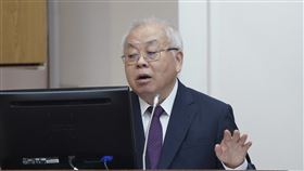 電價調漲　朱澤民：全年CPI估漲2.03%主計總處主計長朱澤民（圖）25日赴立法院財政委員會報告，朝野立委關注政府調漲電價，對物價與經濟的衝擊。朱澤民表示，電價調漲方案出爐，經主計總處估算，今年消費者物價上漲率（CPI）將調升至約2.03%。中央社記者徐肇昌攝　113年3月25日