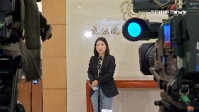 文 芯告圖書館1800