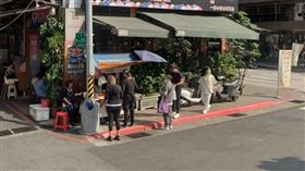 黃福龍脆皮蔥油餅,台北車站,後車站商圈。（圖／翻攝自Google Maps）