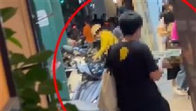 趁休假當詐騙車手！現役女上士收贓款當場被逮　資通電軍回應了。（圖／翻攝畫面）