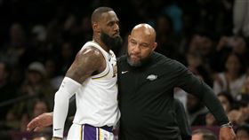 ▲湖人徵詢球員意見，是否留下總教練漢姆（Darvin Ham）。（圖／美聯社／達志影像）