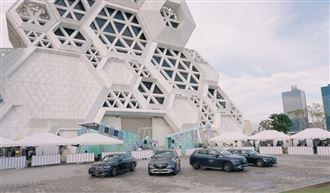 賓士FUN電星樂園 親臨感受賓士電動車魅力