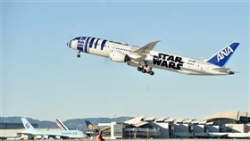 ▲今年活動概念要將台北松山機場打造星戰世界。（圖／翻攝自ANA官網）