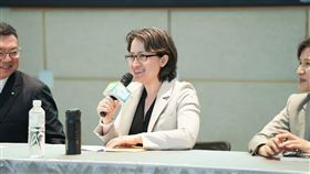 行動創新AI內閣策勵營   未來施政將深入基層傾聽民意