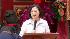蔡英文總統今（5）日走台南參香祈福。