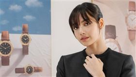 Lisa和緋聞男友戀情傳了一年。（圖／翻攝自IG／Lisa）