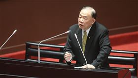 立法院會  陳永康質詢官員立法院會12日繼續進行施政總質詢，國民黨立委陳永康（圖）下午針對國防軍事議題質詢官員。中央社記者趙世勳攝  113年3月12日