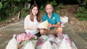 議員陳怡君在5日終於找到竹筍老農本人。（圖／陳怡君提供）