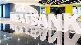 台灣三大純網銀中，將來銀行最晚開業，借助股東之力大量「獲客」。(圖/遠見雜誌提供)