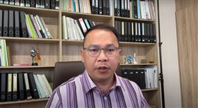 王義川談論外送平台收費議題（圖／翻攝自阿川陪你呷午餐 YouTube頻道）