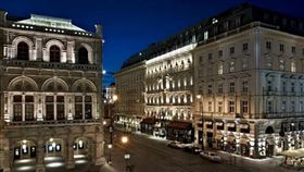 維也納薩赫飯店、韓劇《淚之女王》波茨坦忘憂宮。（圖／加利利旅遊提供）