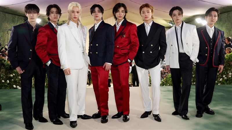 韓團首例！STRAY KIDS現身2024 MET GALA