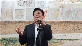 傅崐萁聲援徐巧芯。(圖/記者陳怡潔攝影)