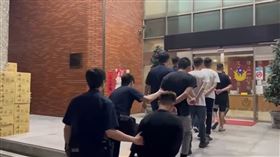 衝突,開山刀,球棒,男子,新北市三重區