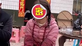 ▲在中國很多地方找對象還是透過相親。（圖／翻攝自微博）