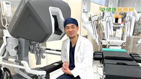 郭信宏副院長表示，子宮肌瘤其實也能透過超微創、無創的方式進行治療並保留子宮。