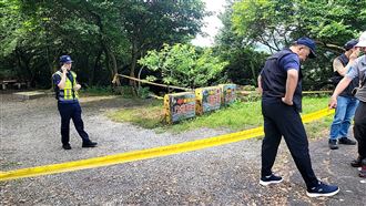 她遭砍棄屍…男友接求救電話報案已來不及