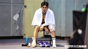 ▲T1季後賽，新北中信特攻林韋翰假倒被吹技術犯規出場。（圖／記者劉彥池攝影）