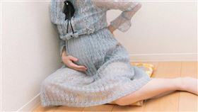 懷孕（示意圖／翻攝自Pakutaso）