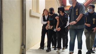 三重祖孫三代滅門相驗　大女兒全程被攙扶