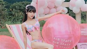 阿沁（黃漢青）的網紅老婆花花正式復出。（圖／翻攝自flora_li_flora IG）