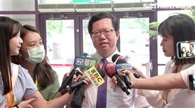 行政院副院長鄭文燦今（12）日上午出席國際蔬食文化節—蔬福生活國定佛誕節浴佛祈福法會