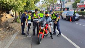 警方加強取締139縣道噪音車輛南投警方針對139縣道加強取締噪音車輛（南投分局提供）