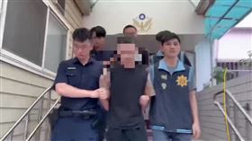 oeman車行被潑漆。（圖／翻攝畫面）