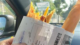 買街頭小吃「包裝竟是病歷單」！他吃一半傻眼：病患還得B型肝炎（圖／翻攝自臉書หมอแล็บแพนด้า）