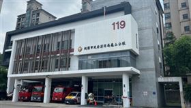 與死神搶人！工作中突倒地　119線上指導CPR急救援