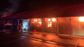 資源莊冰店火警。（圖／翻攝畫面）