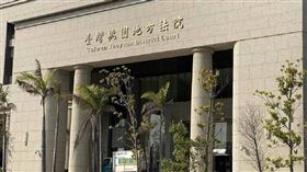 ▲張男遭攔查時碎念「媽的」被控辱警，桃園地院認「自言自語」判定無罪。（圖／CTWANT）