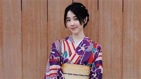 邵雨薇在日本遊學，體驗穿合服。（圖／翻攝邵雨薇臉書）