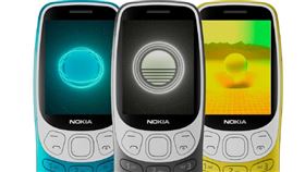 Nokia 3210 4G引起大陸年輕人瘋搶。（圖／翻攝自微博）