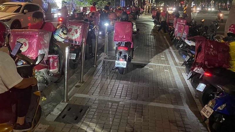 要被Uber併購了！熊貓發喊話外送夥伴
