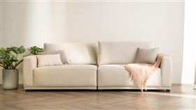 沙發界的衝鋒衣　DURI度日軟裝推出24小時全防水布沙發（業配勿用）