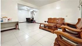 汐止老公寓一坪80萬。（圖／翻攝自房屋交易網）