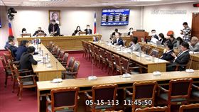 槓麥克風消音！羅智強「示範插話」干擾吳思瑤