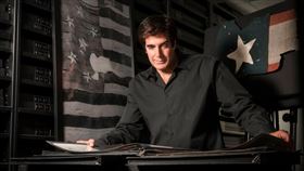 大衛考柏菲 臉書 