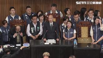 上千青年嗆「不要臉」！韓國瑜疲憊回一句