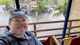 網紅四叉貓近日槓上國民黨立委徐巧芯。（圖／翻攝自四叉貓臉書）