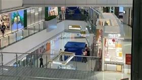 紅衣女子在廣州正佳廣場墜樓（圖／翻攝自微博）