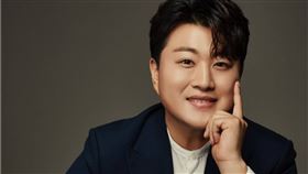 ▲金浩中的尿液檢驗出酒精代謝物。（圖／翻攝自金浩中Instagram）