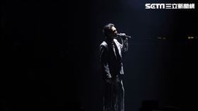 杜德偉小巨蛋開唱這天剛好是爸爸的忌日，透過音檔和爸爸、兒子三代同堂合唱。（圖／記者鄭孟晃攝影）