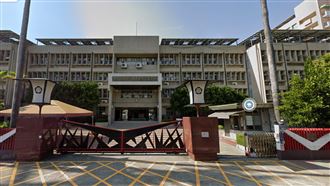 熱爆沒冷氣吹！中女中學生：在蒸籠裡讀書