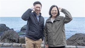 蔡英文總統8年任期最後一天，總統府副祕書長張惇涵在臉書感性發文。（圖／翻攝自張惇涵 Chang Tun-Han臉書）