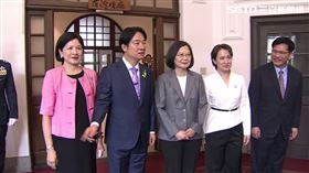 賴清德、吳玫如、蕭美琴、蔡英文穿搭。