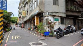 新北,淡水,老街,踹人,隨機,