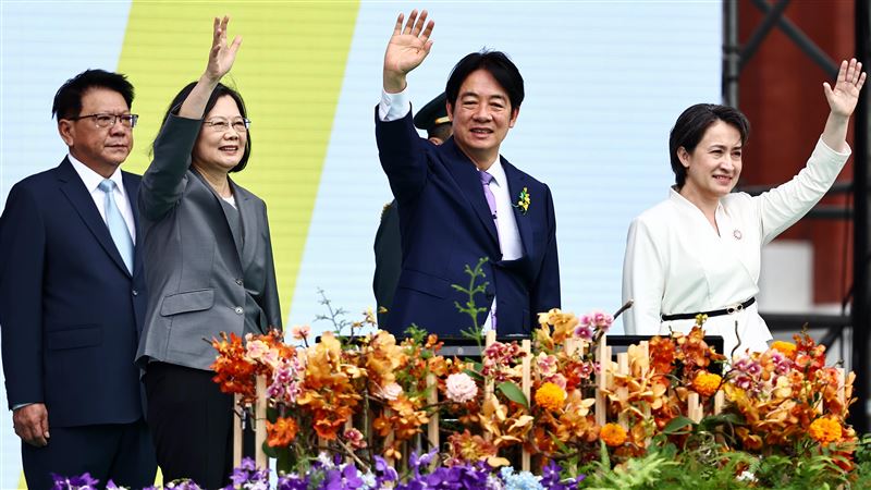 占星師：賴清德的天秤須化作「陀螺儀」